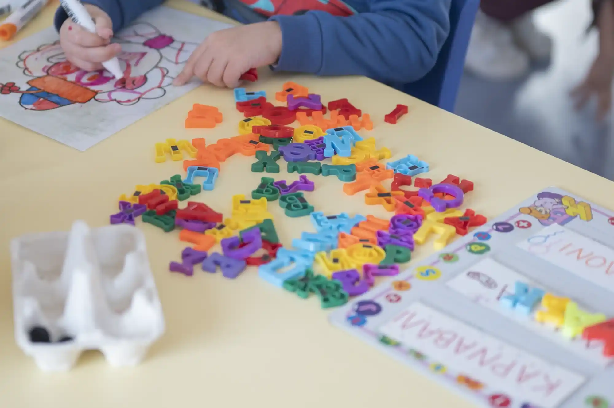 glwssiki-agwgi_miaforakienankairo.com.cy