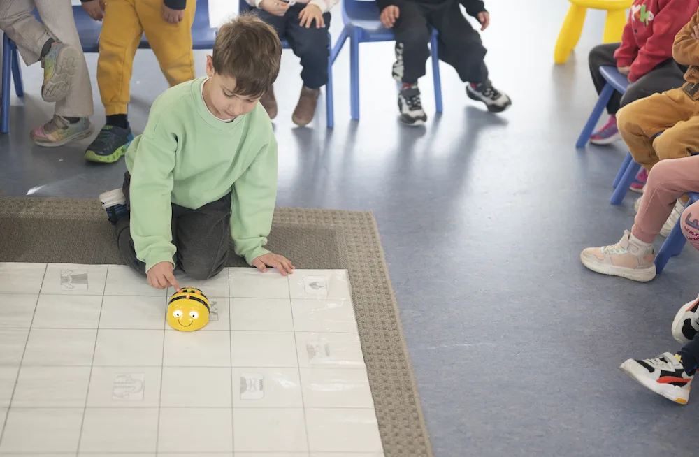 texnologia-kai-rompotiki_miaforakienankairo.com.cy